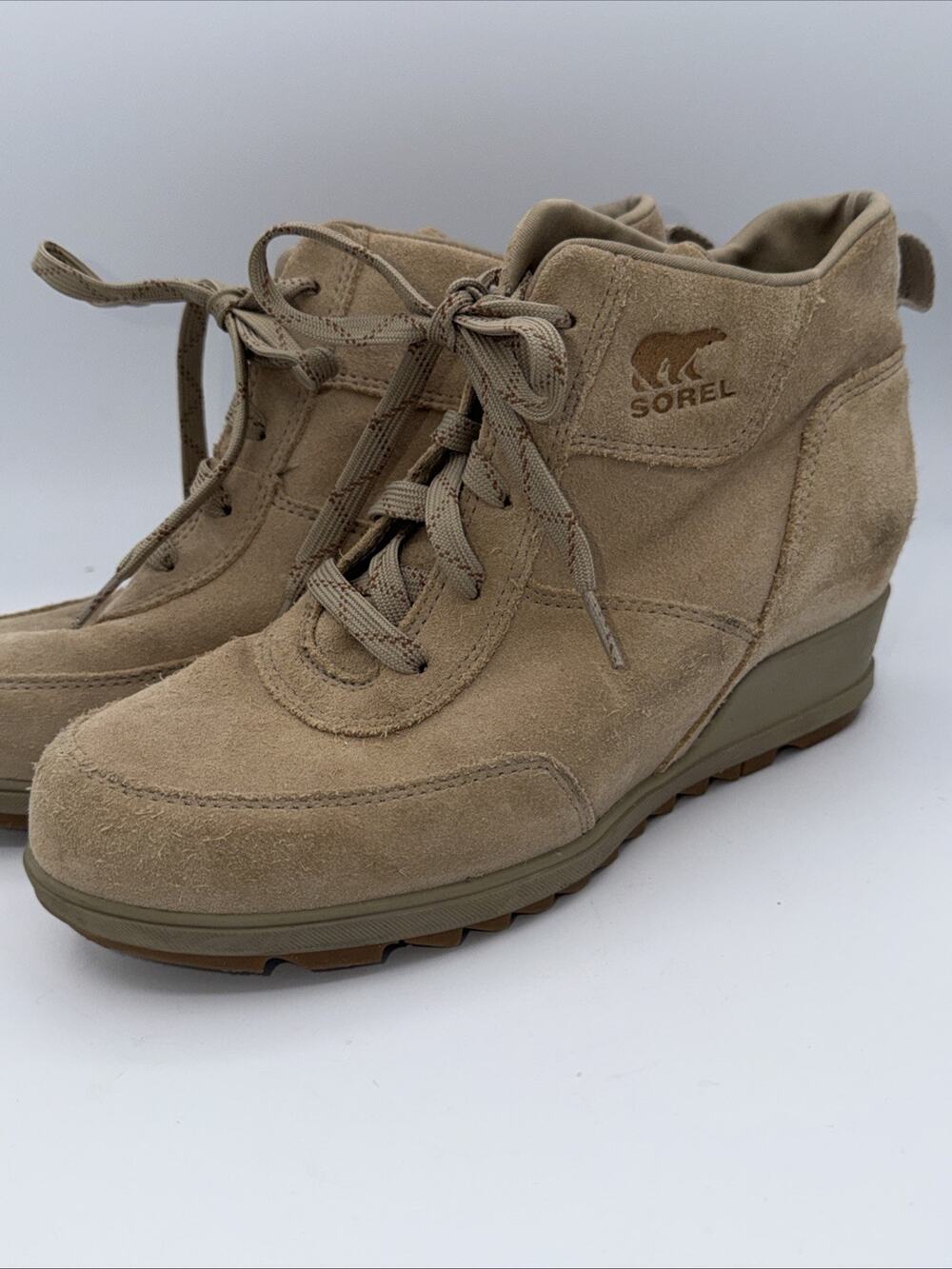 Sorel Evie Wedge Booties Women’s Tan Suede Leather Ankle Boots Sz 9 Waterproof